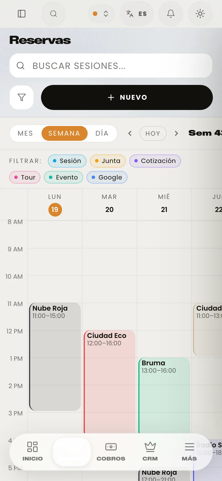 El calendario de reservas en la pantalla de un teléfono